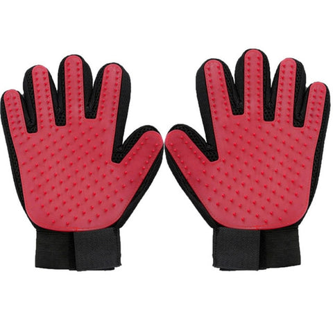 Get your pet’s cleaning on with this pair of Pet Grooming Gloves. Now you can provide your fur friend an effortless grooming experience no matter what type of coat they have. These gloves are created to gather loose fur, whether it’s long, short, wet, or dry. The palms are coated in soft rubber tips to assist in gently untangle hair and lift dirt. 