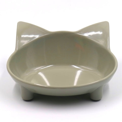 Feed your cat in style with these colorful pet bowls.  The bowls are low and wide to prevent chin rubbing and whisker fatigue and have a slight slant to them to keep their food moving towards the front of the bowl.  The bowls are bright and the variety of colors ensures matching of any décor and have rubber feet to prevent slipping.  These bowls are made of BPA free melamine and are dishwasher safe.