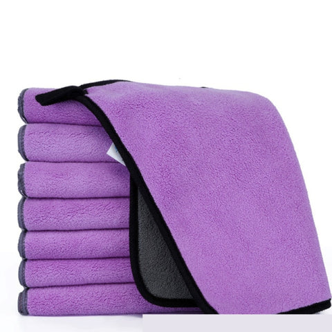 Get your pet’s hair dry faster with the Pet Towel. This towel is made of a soft, plush, polyester-microfiber that absorbs more water than regular towels to dry your dog’s coat quickly and effectively. This Pet Towel is also perfect to have on hand for drying off the water-loving dogs.